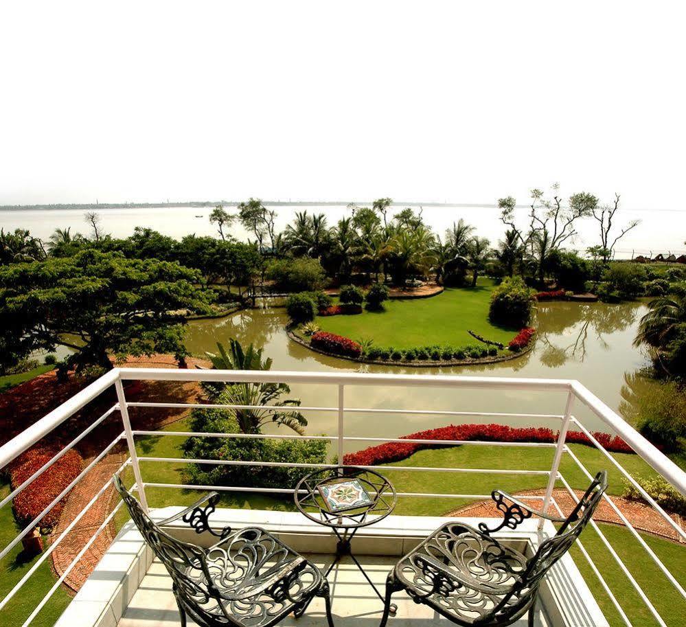 The Ffort Raichak. Hotel Calcutta  Esterno foto